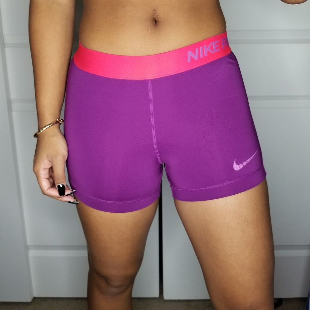 SOLD | Nike spandex
